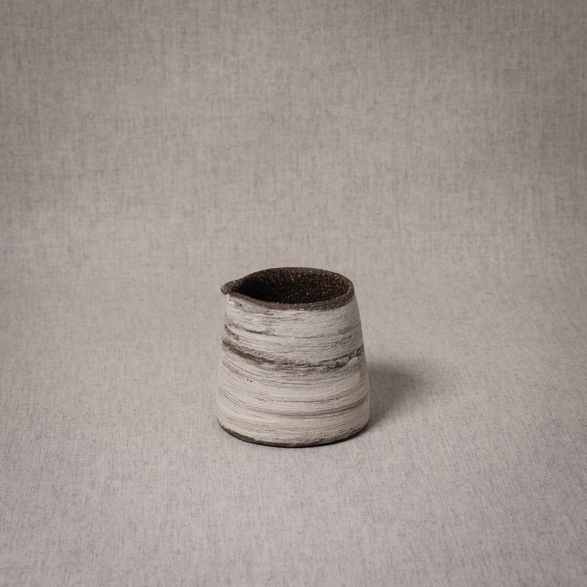 BIRCH pourer