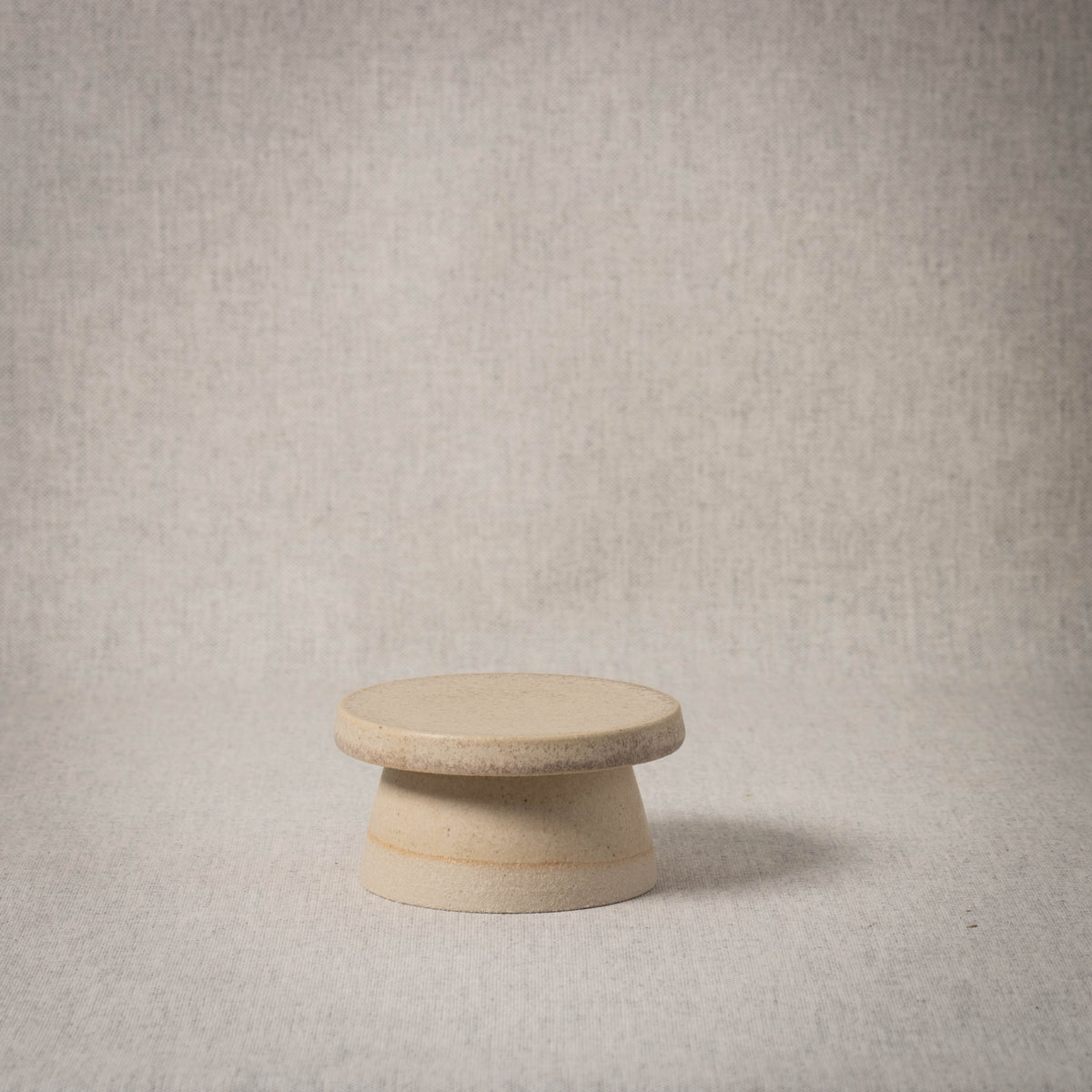 PLATEAU pedestal Small High