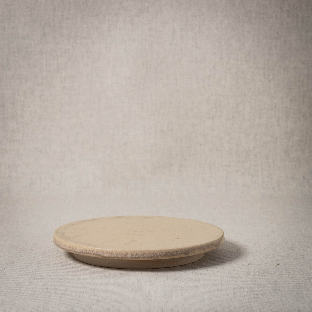 PLATEAU pedestal Medium Low