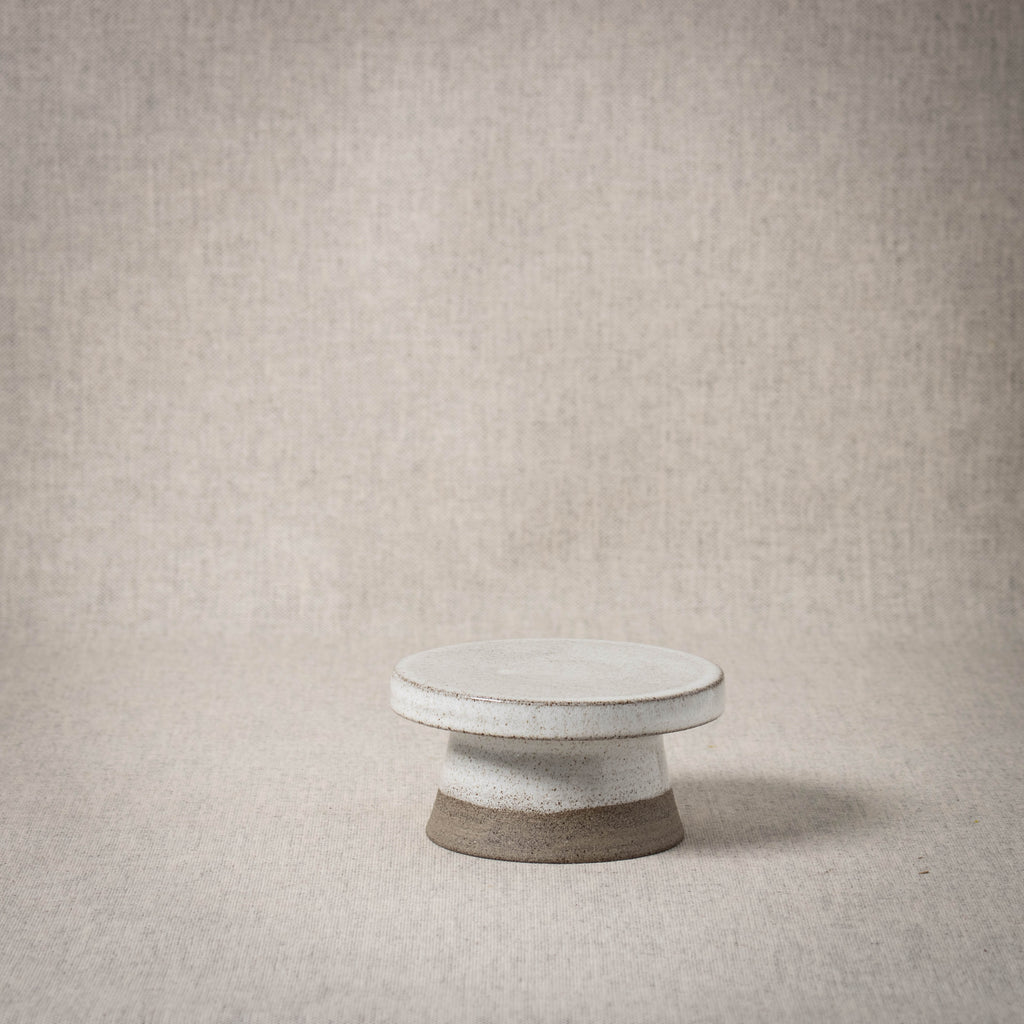 PLATEAU pedestal Small High - Black & White