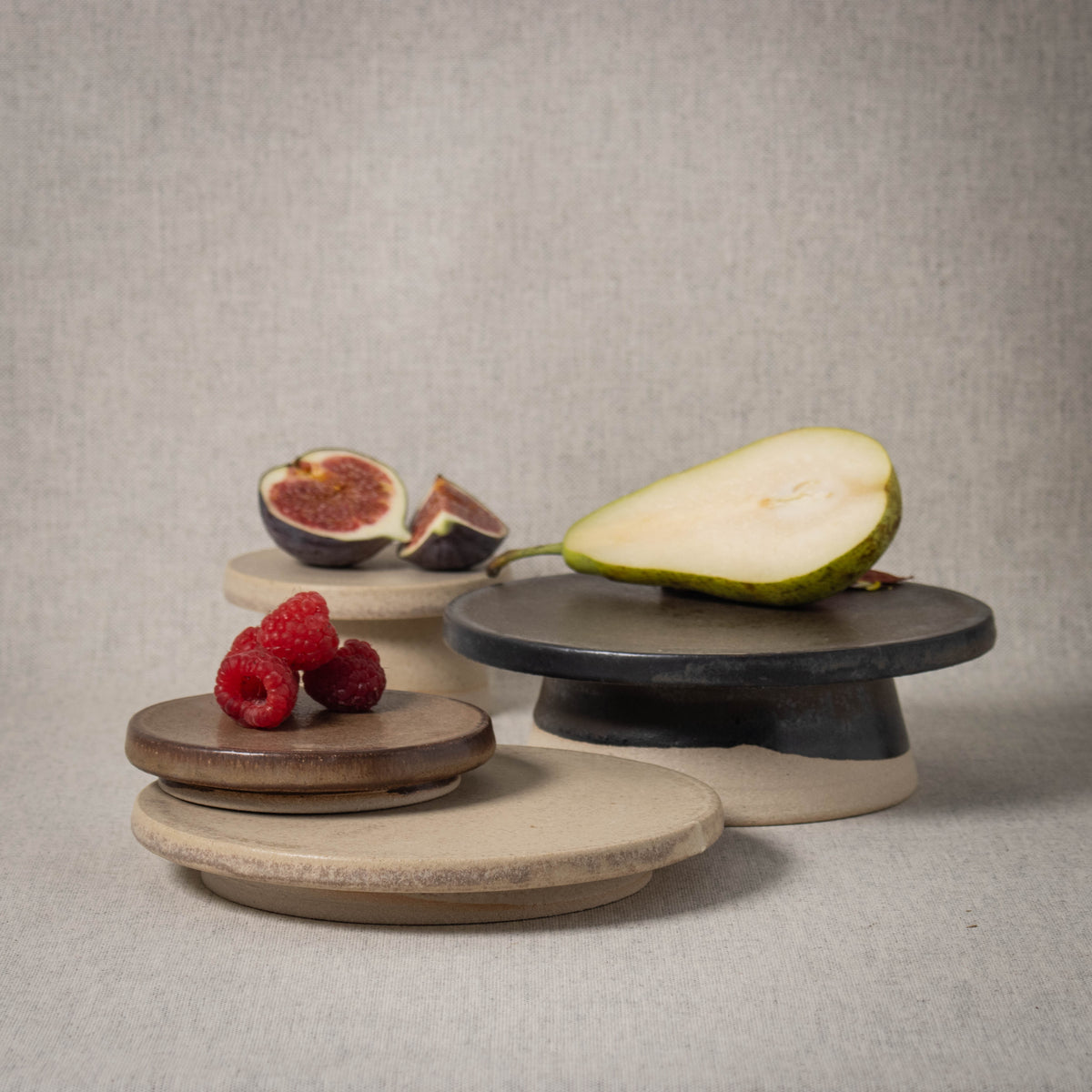 PLATEAU pedestal Small High