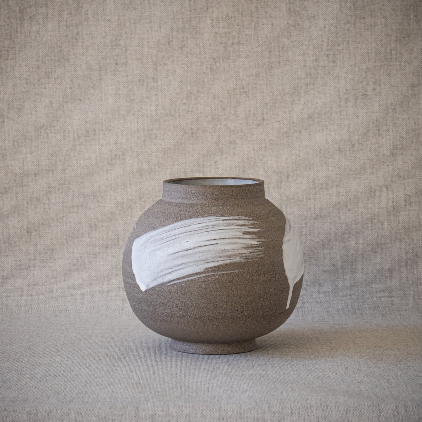 Vase, Moon jar